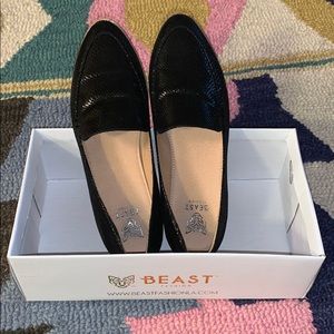 Beast Black Loafers
